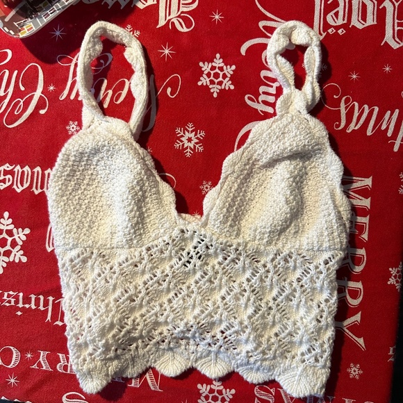 Assorted XS Crop Tops - Picture 6 of 9